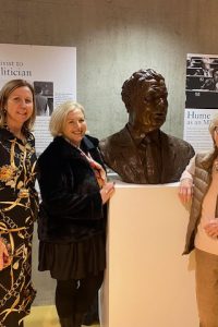 Liz O Donnell pictured Liz with Liz O Kane who created the bust of john Hume and Brid Rodgers of the SDLP